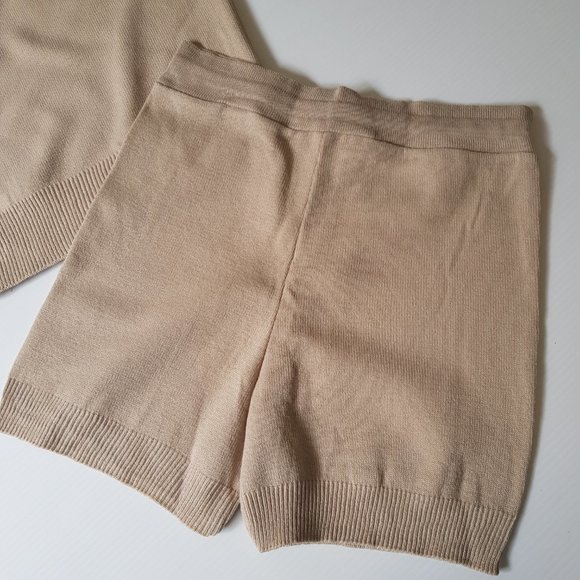 Beige Knit Short And Tee Set Soft Stretch Shorts And T-shirt Coordinates - Picture 10 of 15